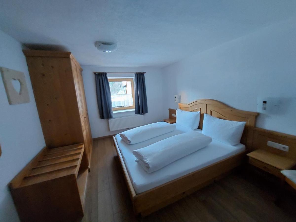 Pension Appartementhaus Bergland Biberwier Bagian luar foto